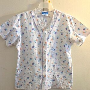 Crest Button Front  White Floral Scrub Top